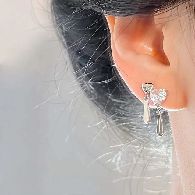 Heart Asymmetrical Drop Clip-On Earring