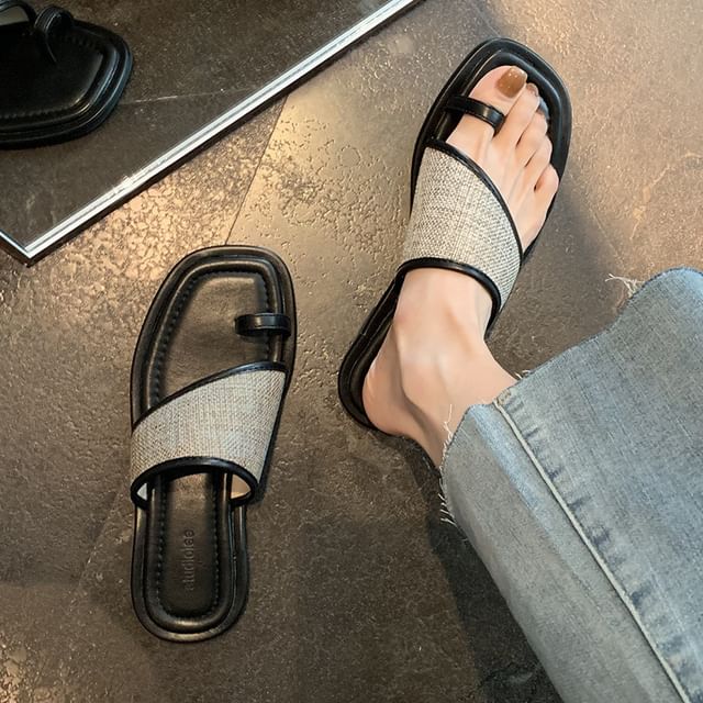 Slide Loop Sandals Toe
