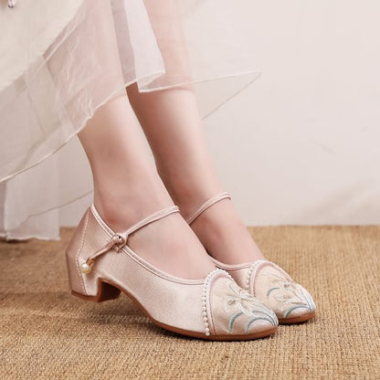 Textile Embroidered Flats