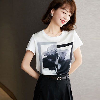 Short-Sleeve Crew Neck Floral T-Shirt