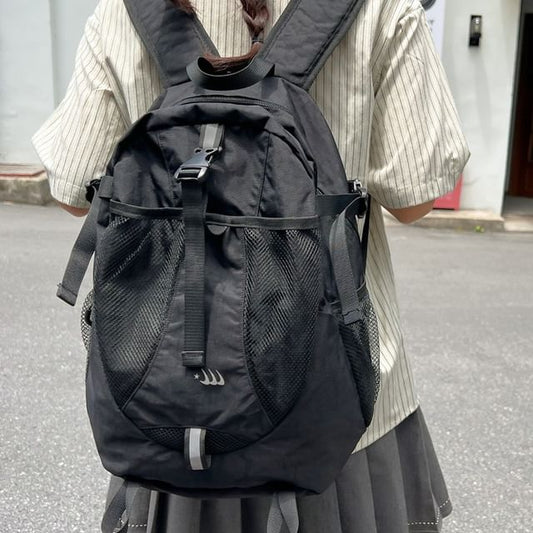 Multi-Pocket Star Mesh Panel Backpack Print