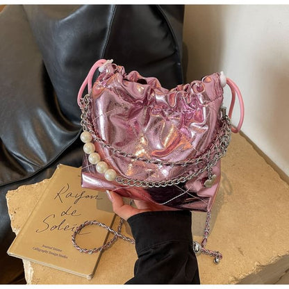 Chain Bucket Strap Bag Quilted