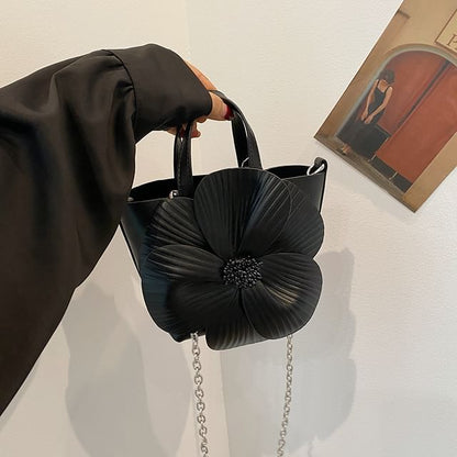 Chain Bag Flower Bucket Set: Strap Pouch +