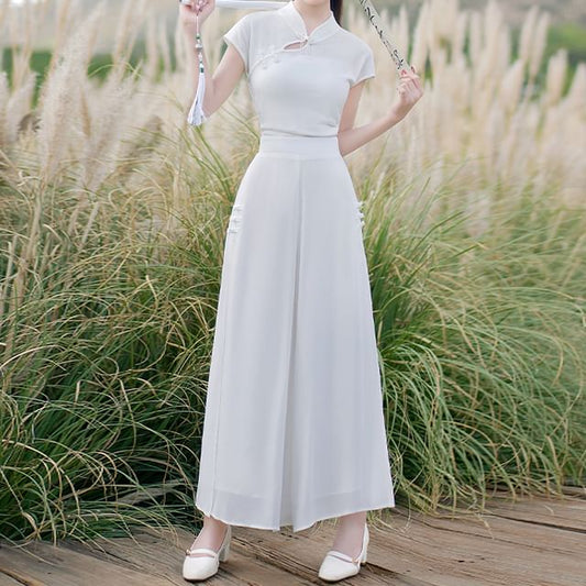 Traditional Chinese Short-Sleeve Stand Collar Plain Cutout Frog Buttoned Top / High Waist Cropped Culottes / Set