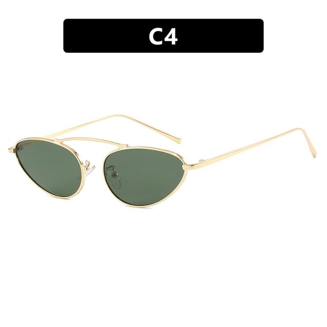 Metal Cat Eye Frame Sunglasses