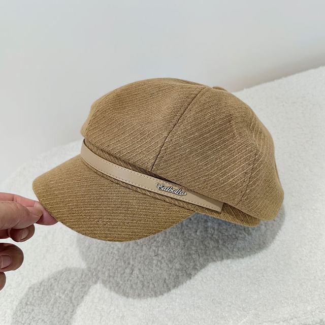 Lettering Cap Newsboy Belt