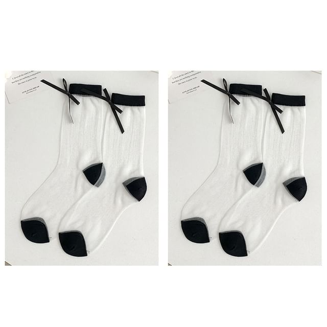 Bow Accent Mesh Socks Set