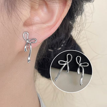 On Clip Bow Earring