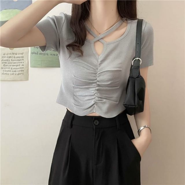 Criss Cross Plain Ruched Neck Knit Notch Short-Sleeve Top