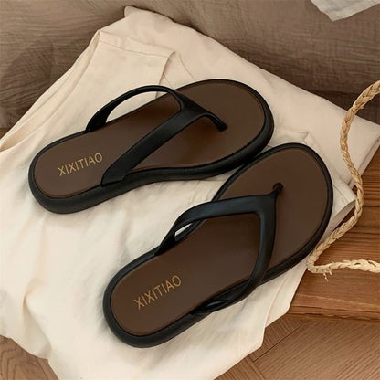 Two Tone Flip-Flops