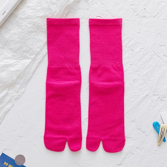 Plain Ribbed Split-Toe Socks