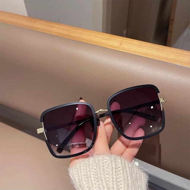 Oversized Sunglasses Square