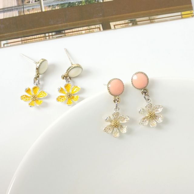 Flower Clip / Drop Earring On