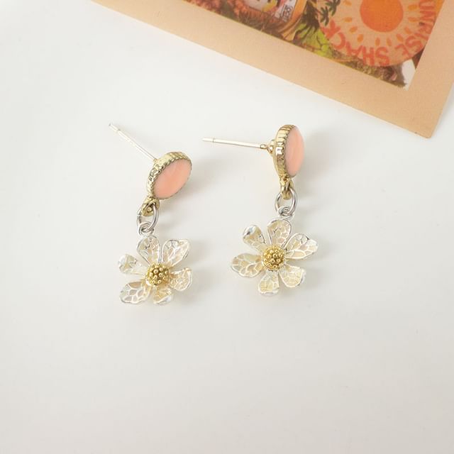 Flower Clip / Drop Earring On