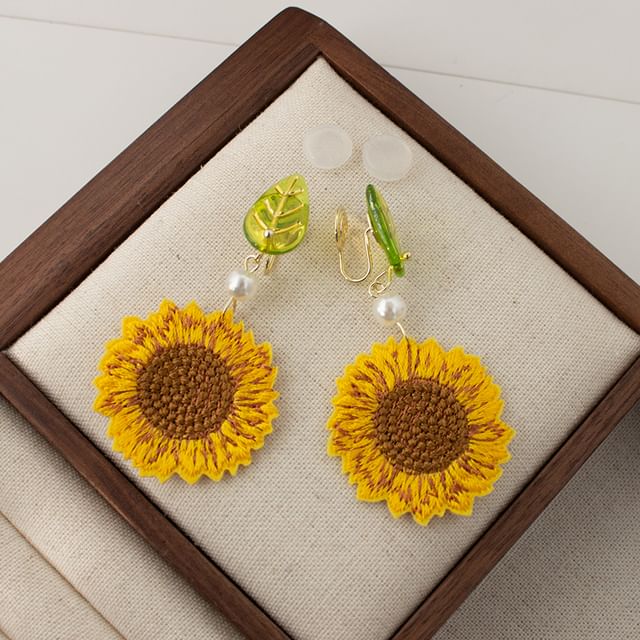 Crochet Clip-On / Drop Earring Sunflower