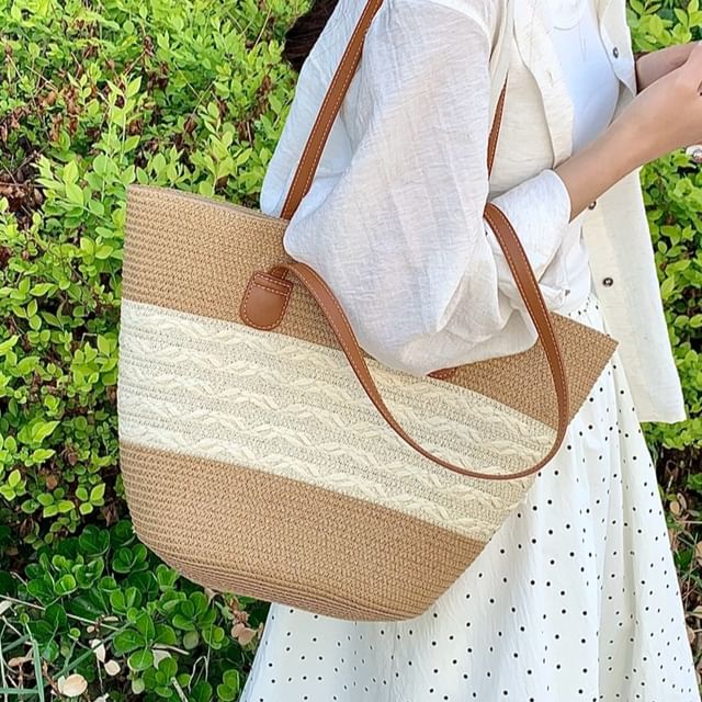 Two Tone Straw Tote Bag