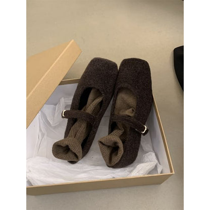 Square-Toe Mary Jane Flats