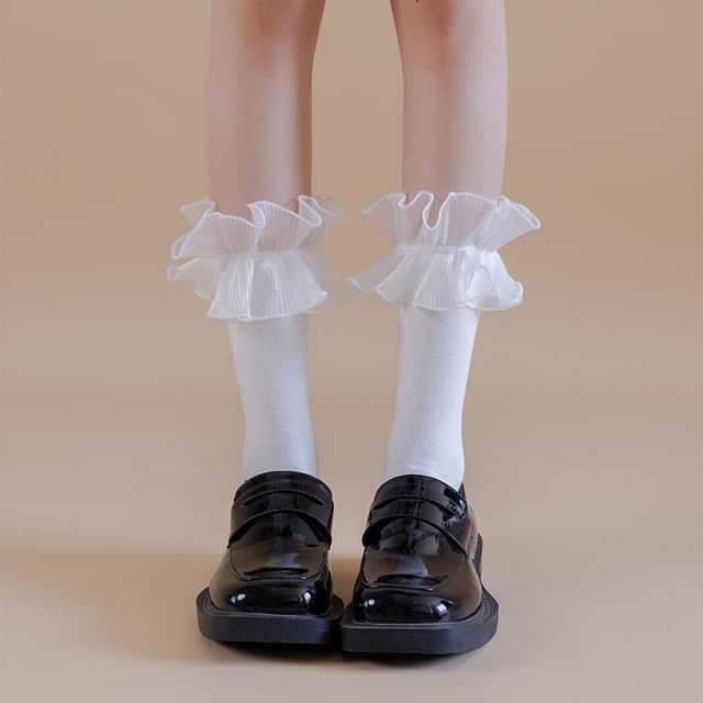 Plain Ruffle Socks