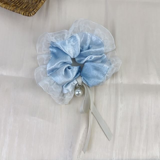 Bow Accent Faux Pearl Mesh Scrunchie