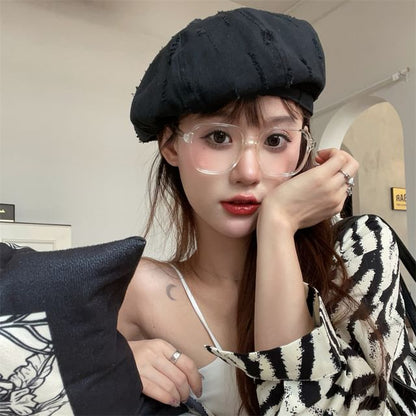 Distressed Beret Plain