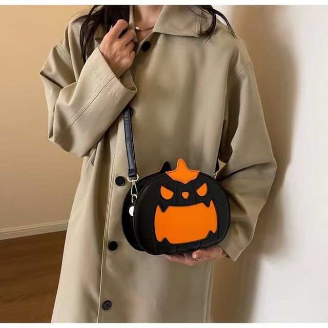 Crossbody Bag Pumpkin Faux Leather