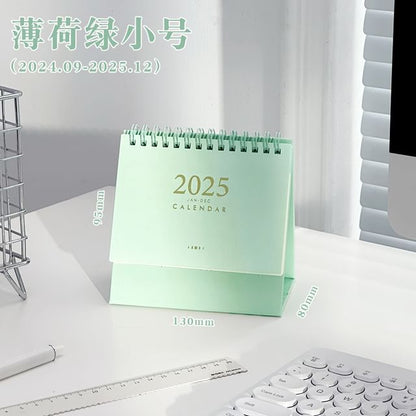 Plain Desktop Calendar 2025