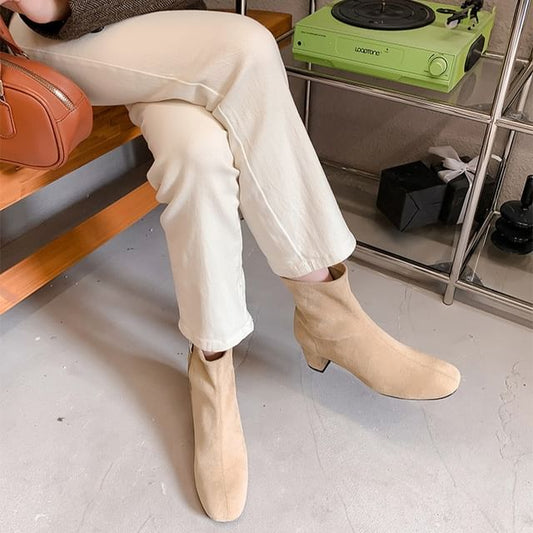 Boots Chunky Heel Short