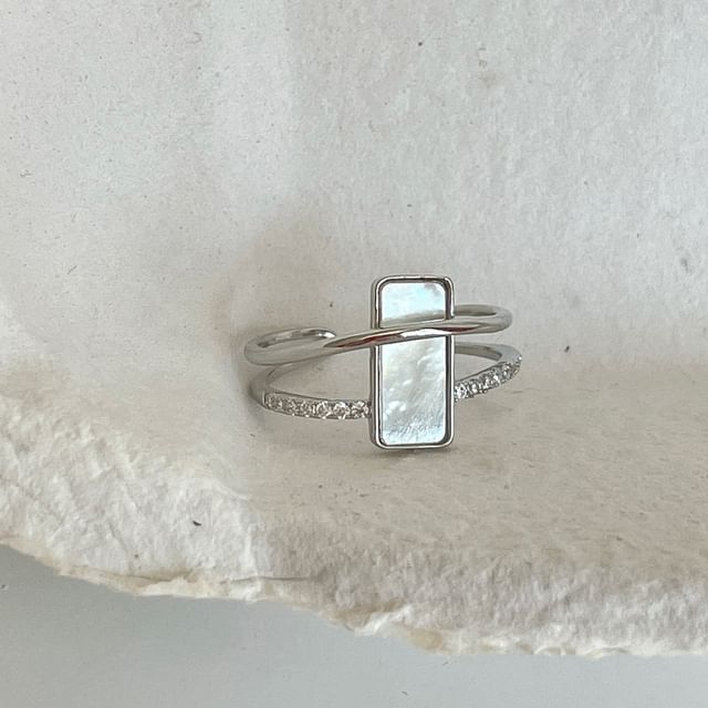 (Various Alloy Ring Rhinestone Designs)