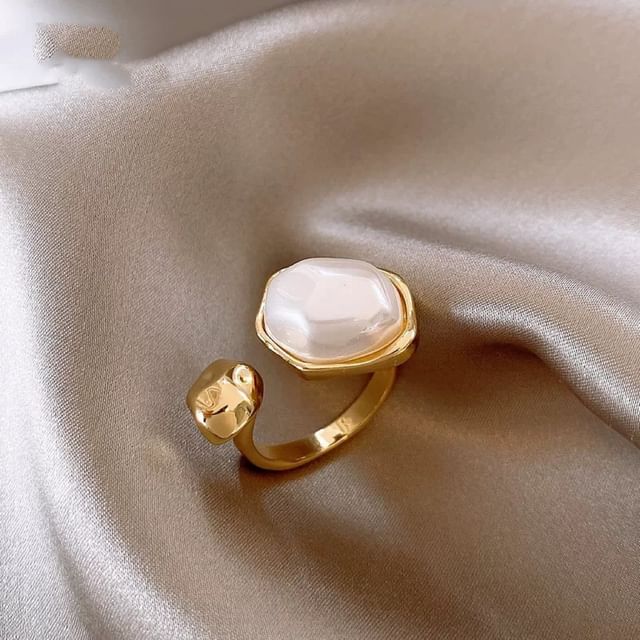 Ring Freshwater Pearl