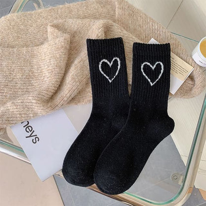 Heart Accent Crew Socks