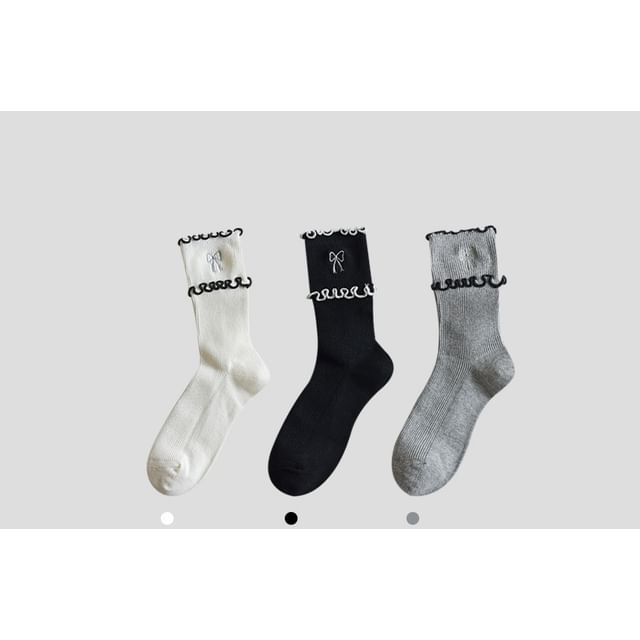 Bow Embroidered Frill Short Socks / Set