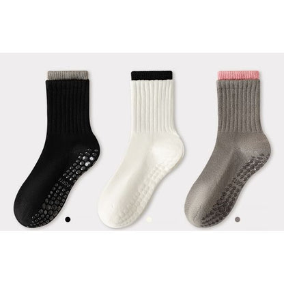 Chaussettes courtes de yoga côtelées à bordure contrastante / Ensemble