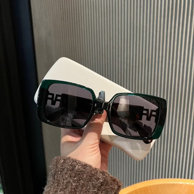 Square Sunglasses Polished