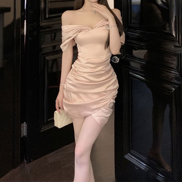 Cap-Sleeve Asymmetrical Plain Mini Ruched Off-Shoulder Dress Sheath