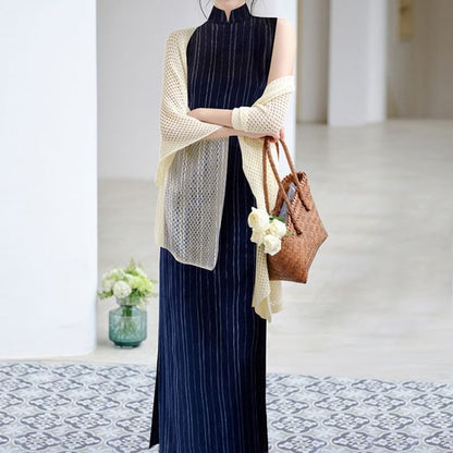 Cardigan long en tricot pointelle uni à manches évasées / Qipao maxi rayé sans manches / Ensemble