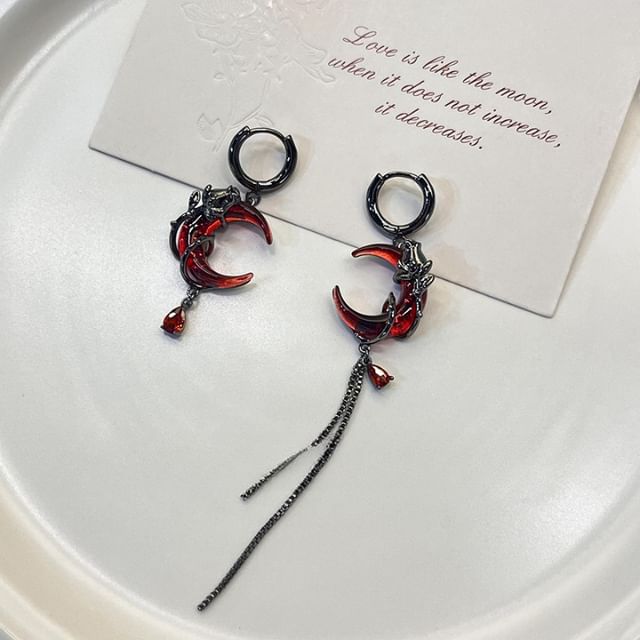 Earring Drop Moon-Shaped