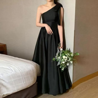 One-Shoulder Plain A-Line Evening Gown