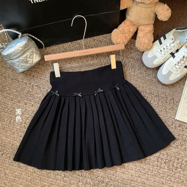 High Rise Plain Bow Accent Pleated Knit Mini A-Line Skirt