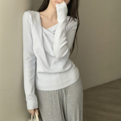 Long-Sleeve Asymmetrical Neck Plain Ruched Slim Fit Knit Top