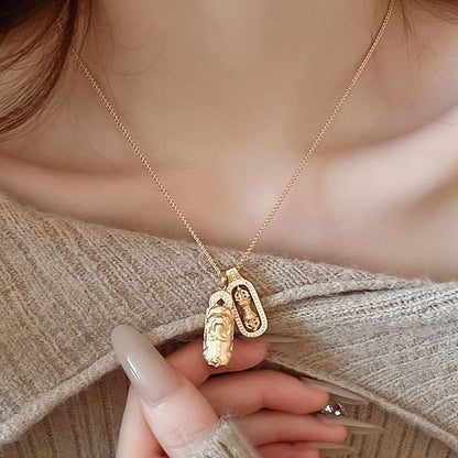 Pendant Necklace