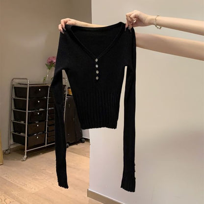 Long-Sleeve V-Neck Plain Ribbed Slim Fit Crop Knit Top