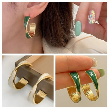 Open Galaxy Hoop Twisted Earring Alloy