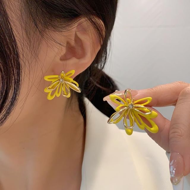 Glaze Floral Stud Earring Alloy