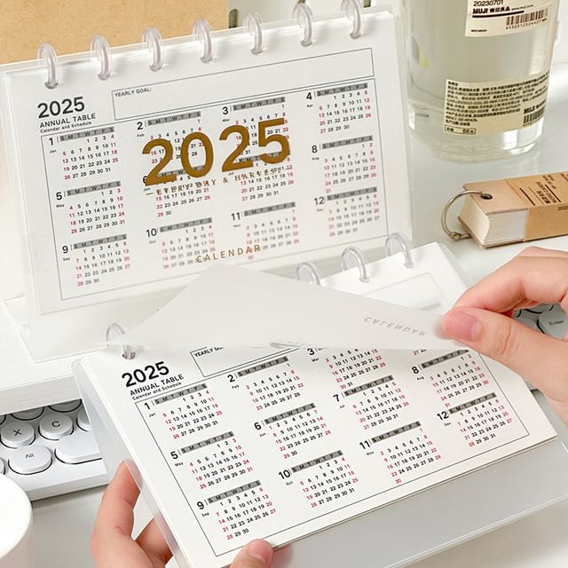 Desktop Calendar 2025