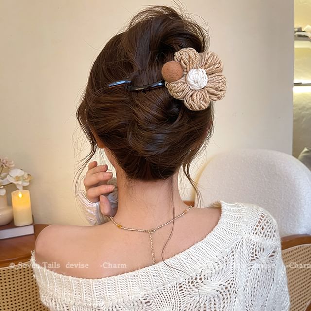 Flower Hair Clip