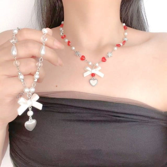 Faux Pearl Necklace Bow Heart