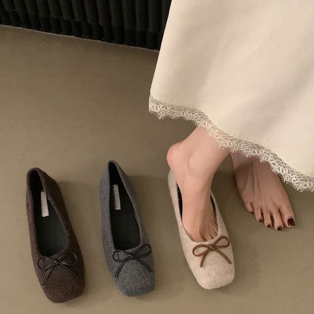 Flats Toe Accent Square Bow