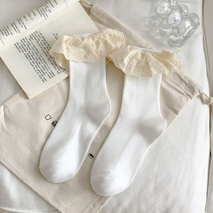 Plain Lace Trim Ribbed Socks