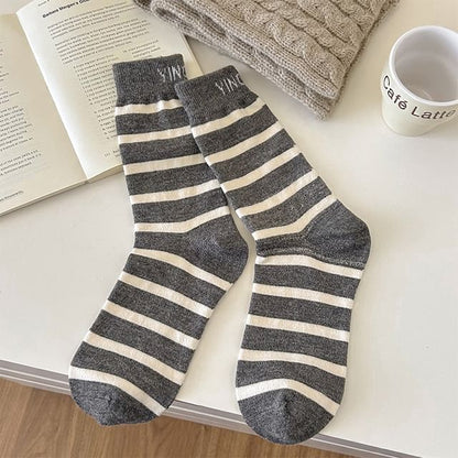 Striped Lettering Socks