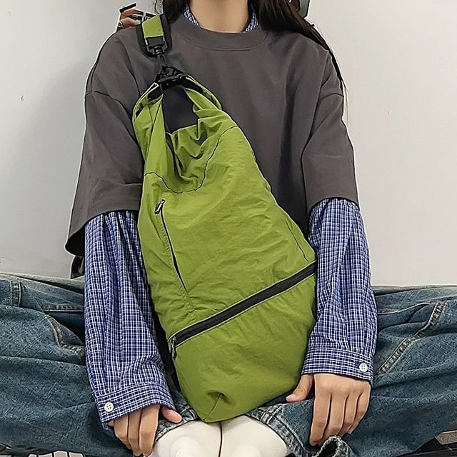 Nylon Plain Sling Bag